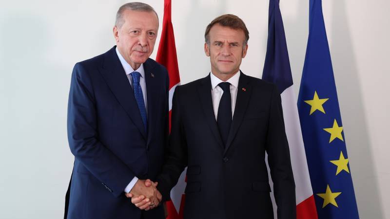erdogan ve macron new yorkta bir araya geldi 4qf4eF9O
