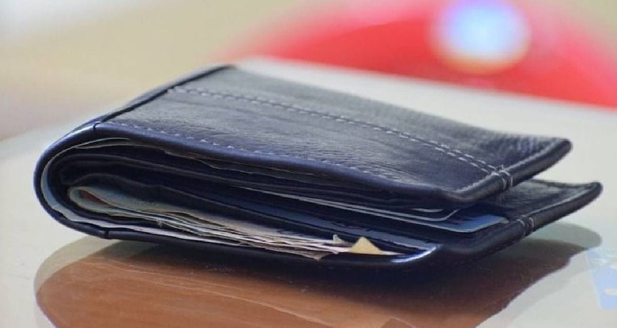 ogrenciyken kaybettigi cuzdani 51 yil sonra buldu ikeEiP8F