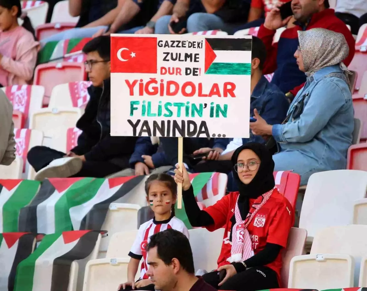 sivasspordan gazzeye destek mtMRFPDk