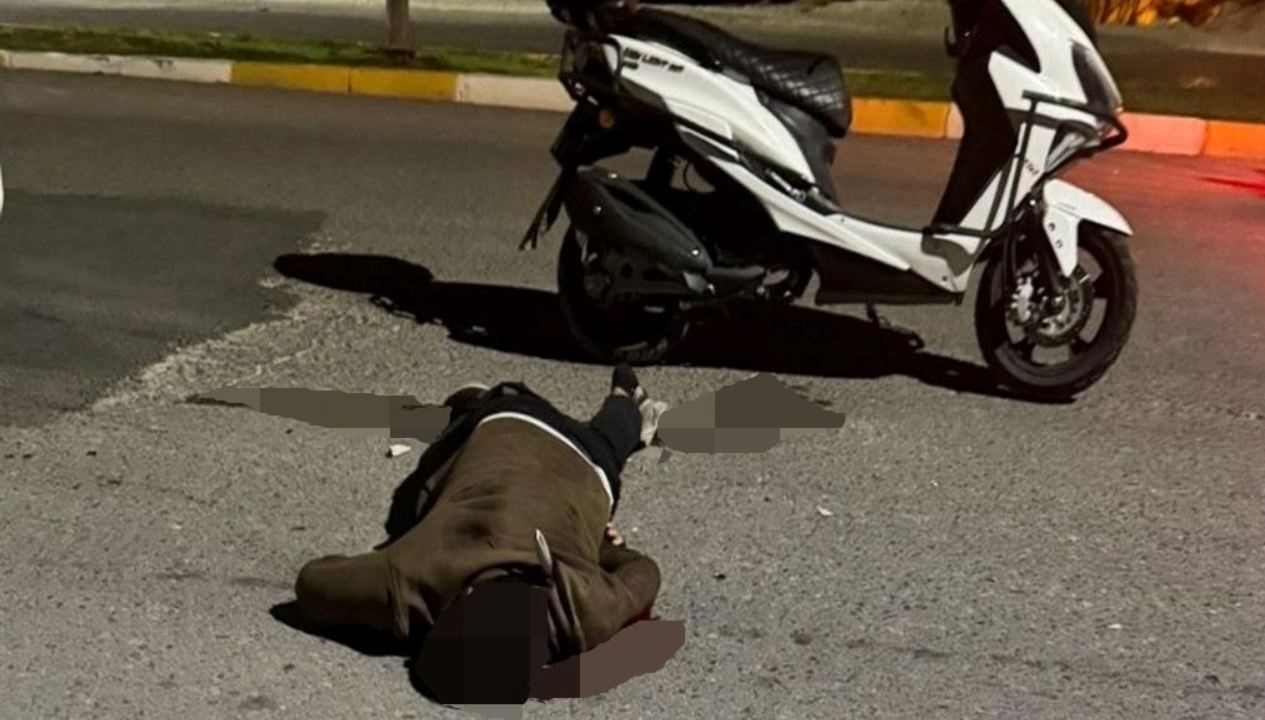 sokakta bicakli saldiriya ugradi hastane yolunda hayatini kaybetti fm4N67Te