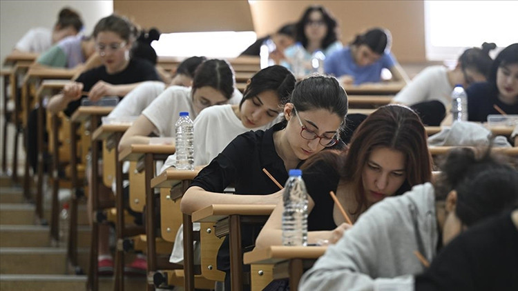 yksde acik uclu sorular mi olacak yks degisiyor mu bakan tekinden acik uclu soru aciklamasi 1HzTTrzd.jpg