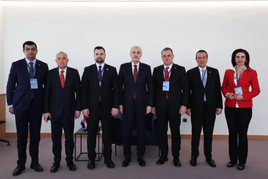 Numan Kurtulmuş, Hırvatistan’da Armin Hodzic ile Görüştü