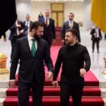 zelenskiy-suriyede-uclu-gorusme-yapti-AcOPOB8r