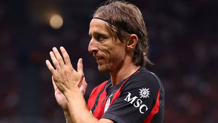 Luka modricten 1 yillik imza sHam9eF8